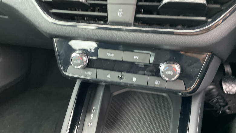 Skoda Kamiq 1.0 TSI 95 SE Edition 5dr Petrol Hatchback